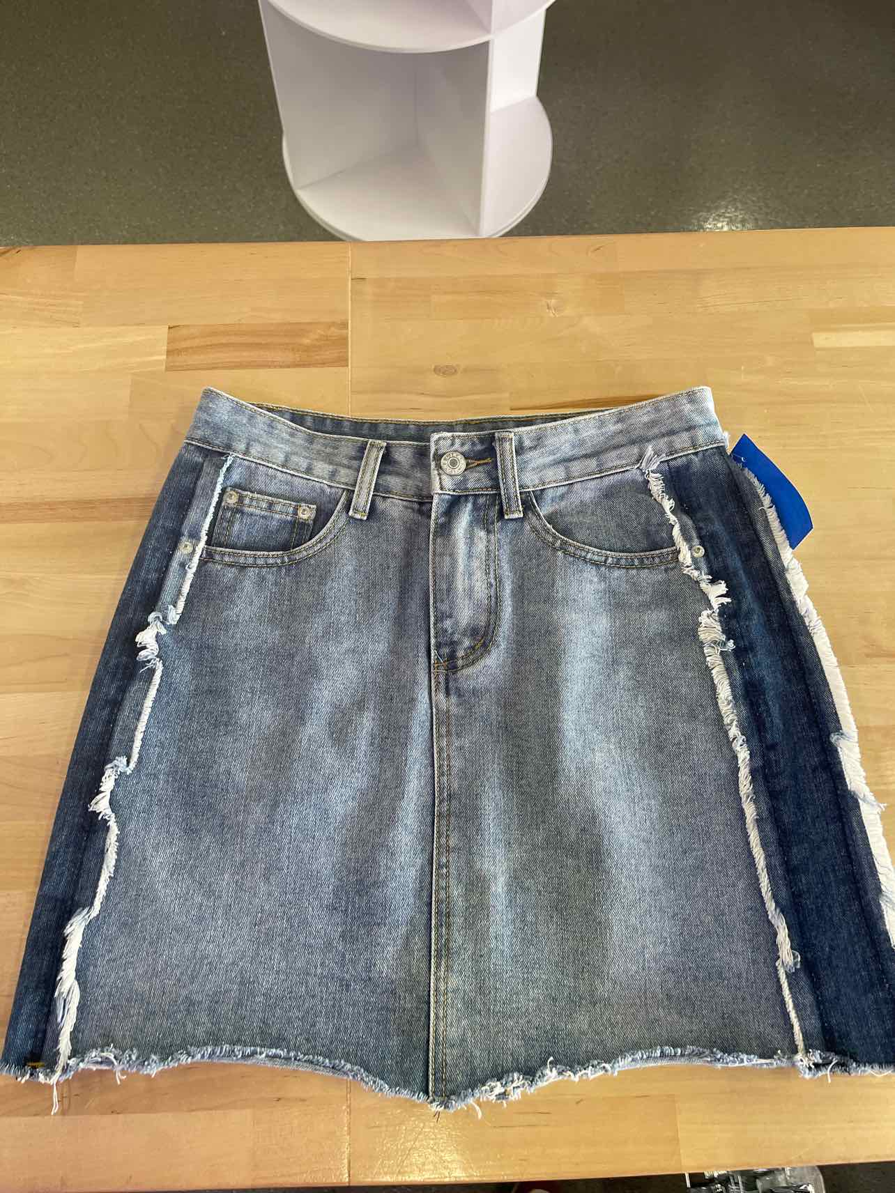 Chelsea & Violet Size S Denim Preloved Skirt