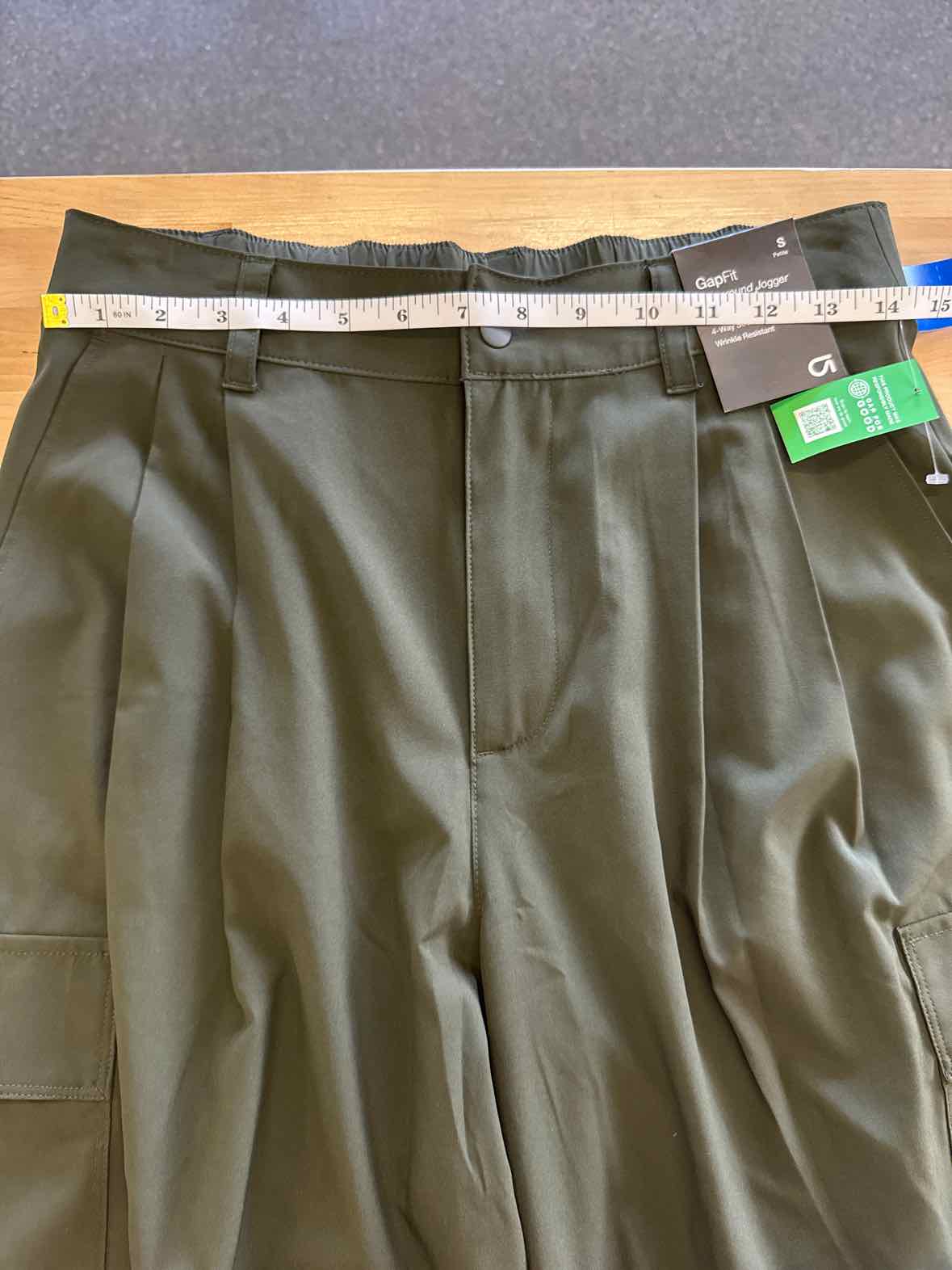Gap Size S Green Pants