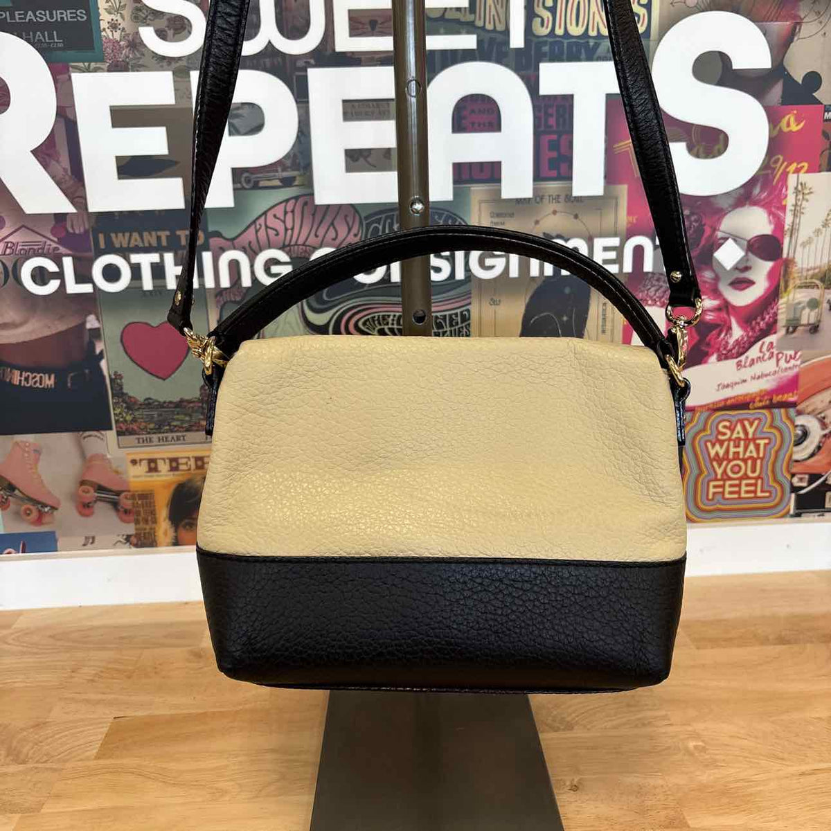 Kate Spade Black/white Leather Preloved Handbag