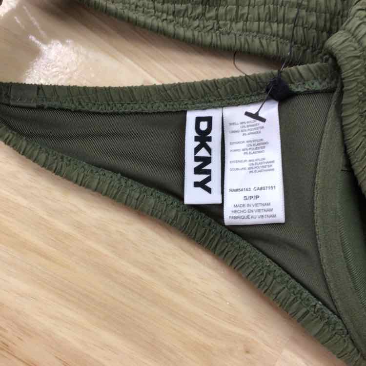 DKNY Size S Textured Molded Balconette Bikini Top