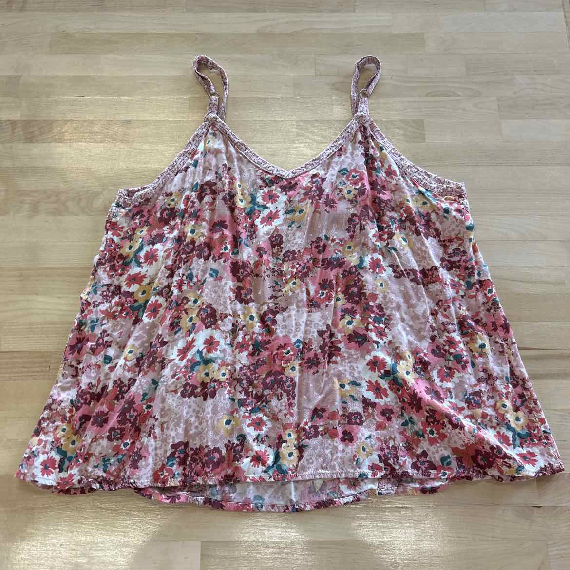 Maurices Size XL Pink Tank