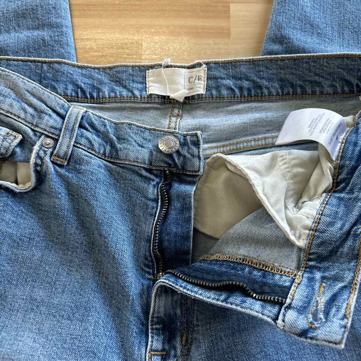 Current/Elliot Size 29 Blue Jeans