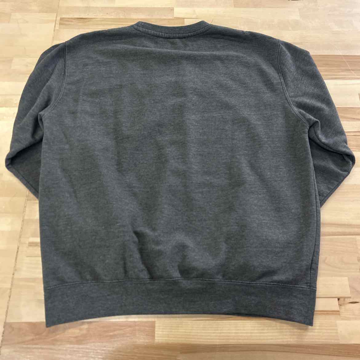 Size XL Gray Sweatshirt