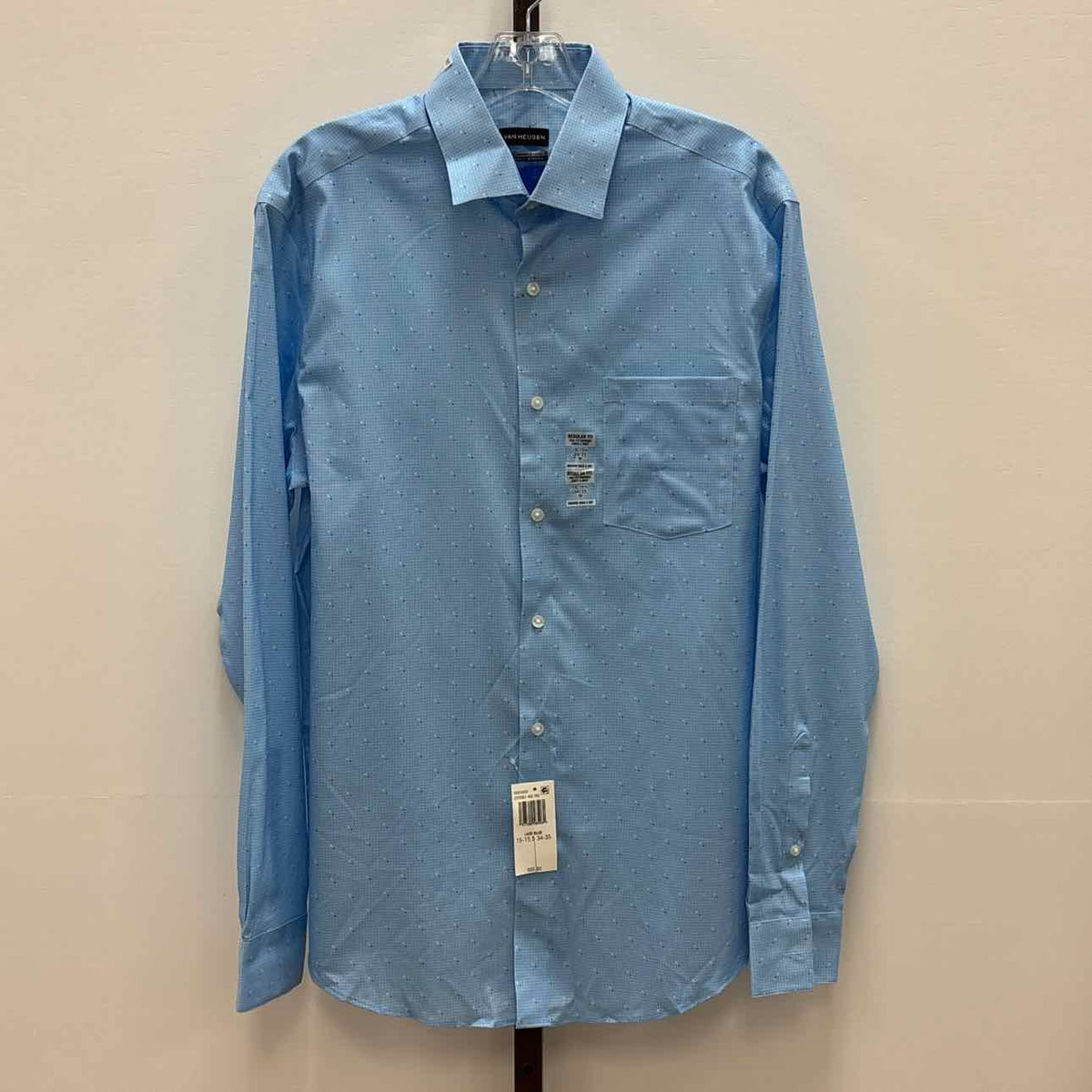 Van Huesen Size M Blue New MENS Button Down Shirt