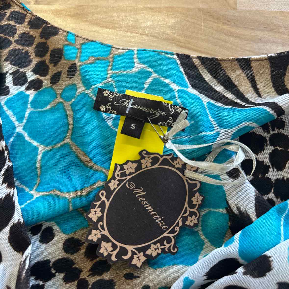 Mesmerize Size S Brown & Blue Blouse