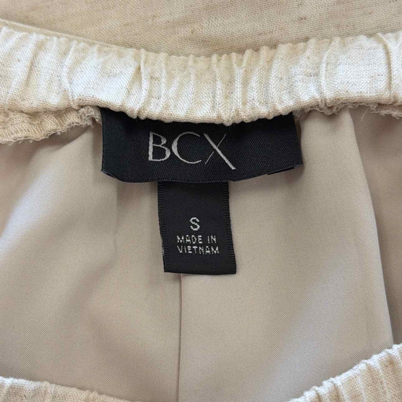 BCX Women Size S Tan New Shorts