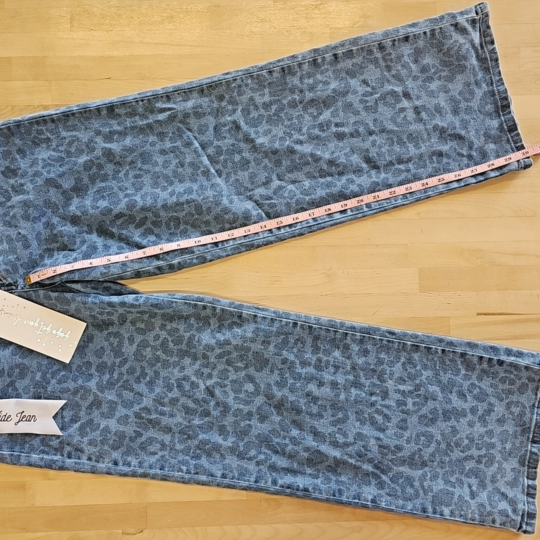 Juniors' Tonal Leopard-Print Wide-Leg Jeans - Medium Wash - 7