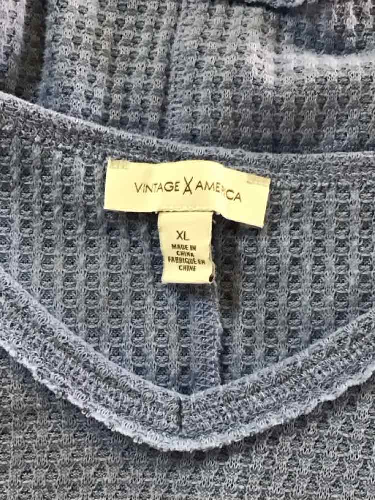 Vintage America Size XL Blue Knit Preloved Sweater