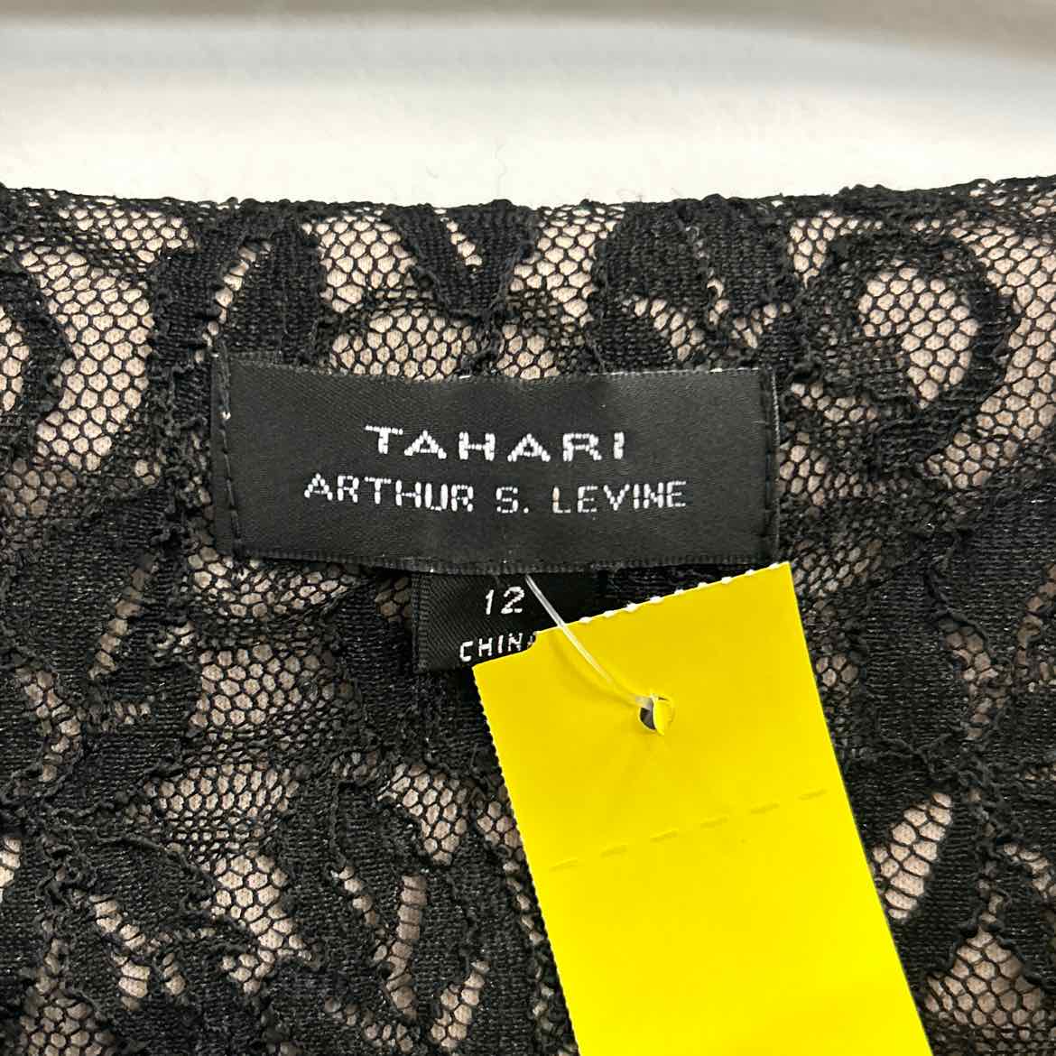 Tahari Size 12 Black Lace Dress