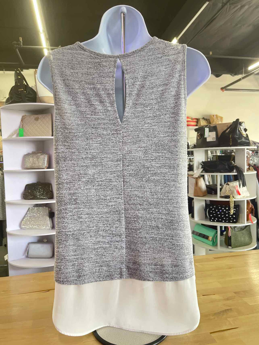 Banana Republic Size XS Gray Preloved Tank