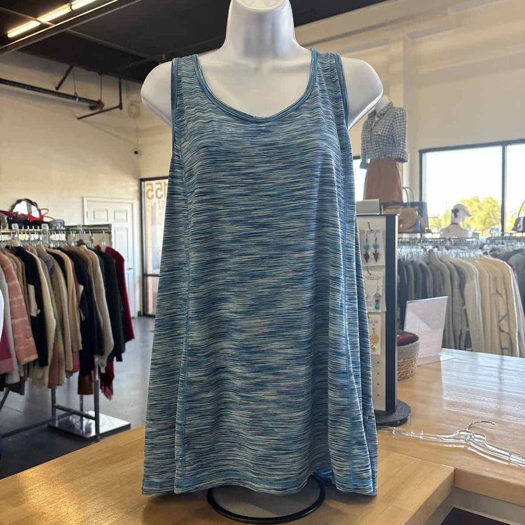 Livi Size 10 Blue Tank
