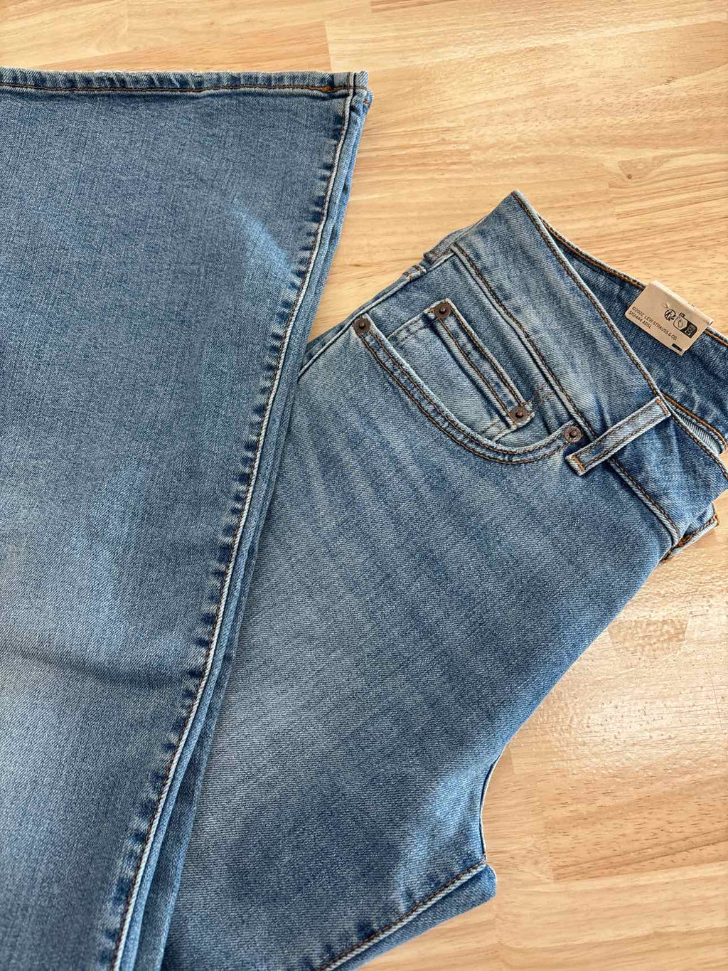 Levi's Size 30 Blue Denim New Jeans