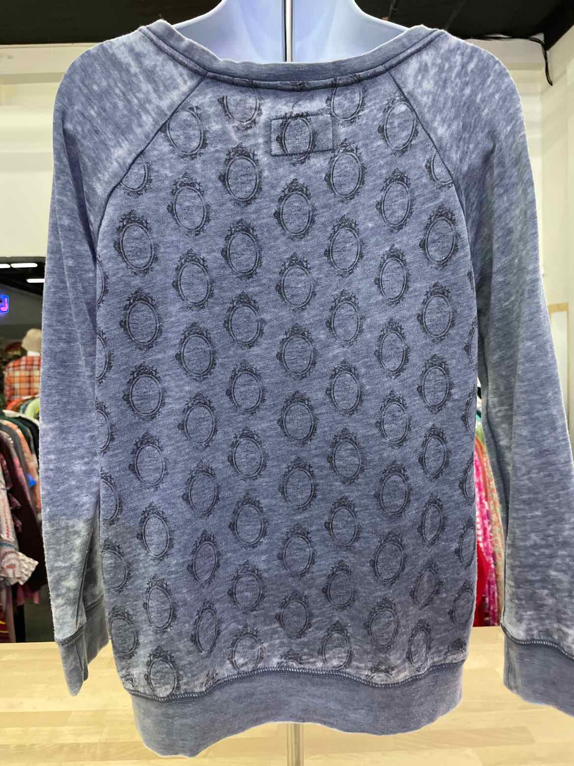 Guess Size XS Gray Sweatshirt