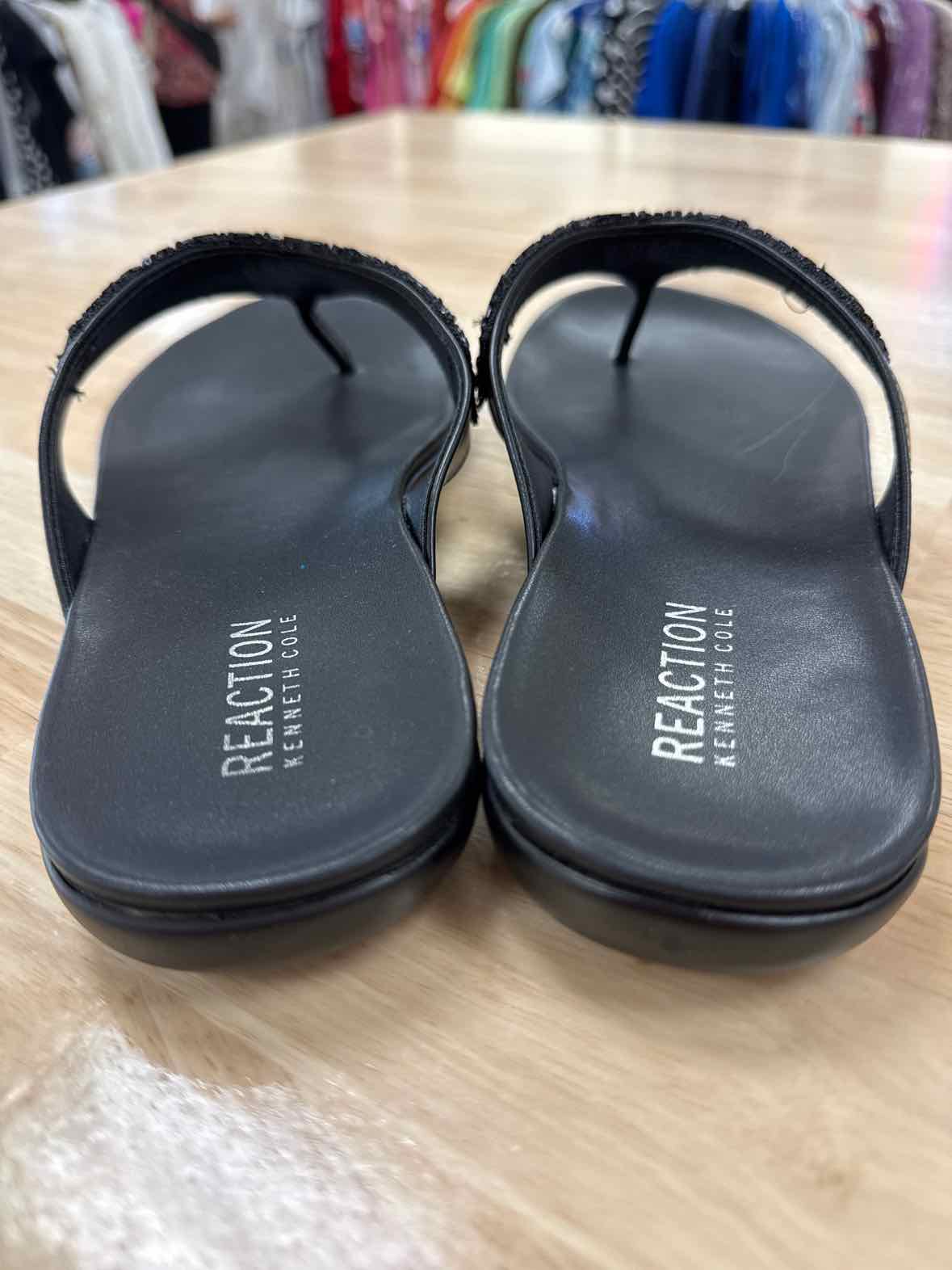 Kenneth Cole Size 8.5 Black Glamathon Flat Sandals