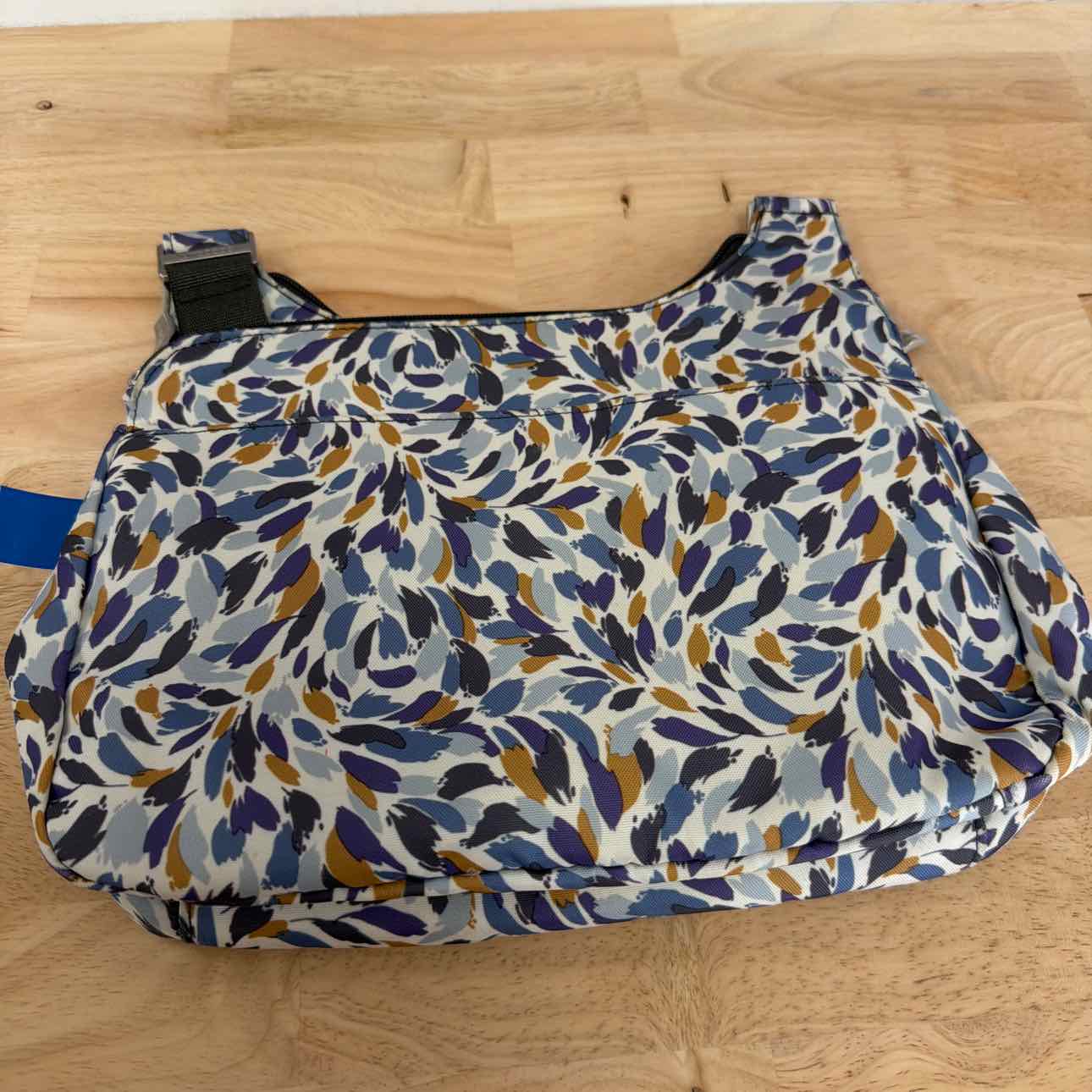 Baggallini Purple Preloved Handbag