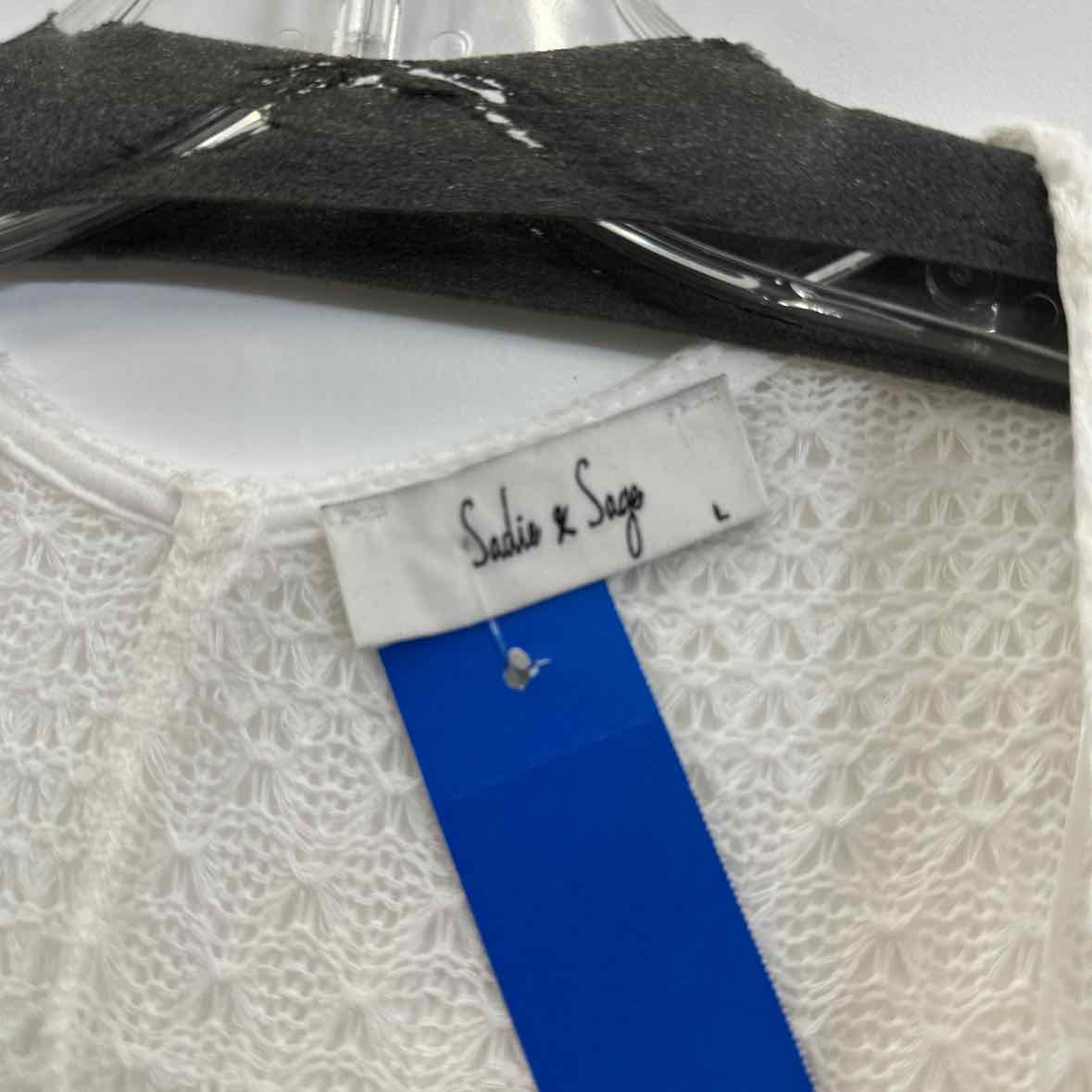 Sadie & Sage Size L White Cardigan