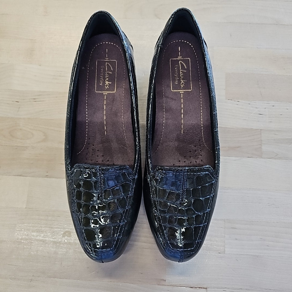 Clarks Size 8 Green Leather New Loafers