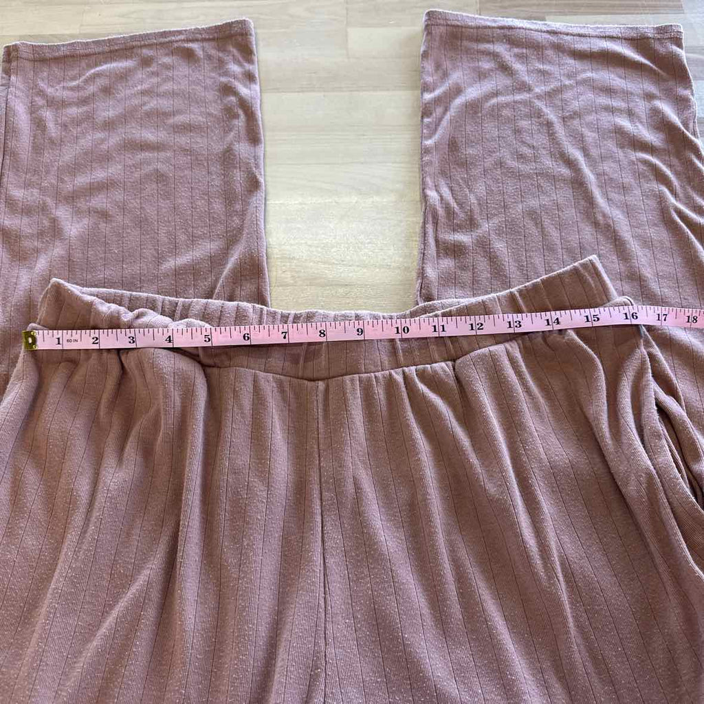 Bliss Size XL Tan 2 pc sets