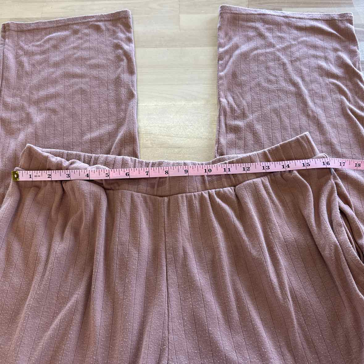Bliss Size XL Tan 2 pc sets