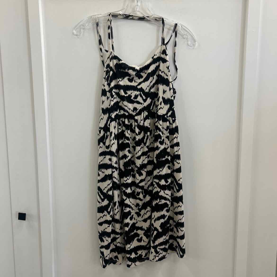 Old Navy Size L Black White Preloved Dress