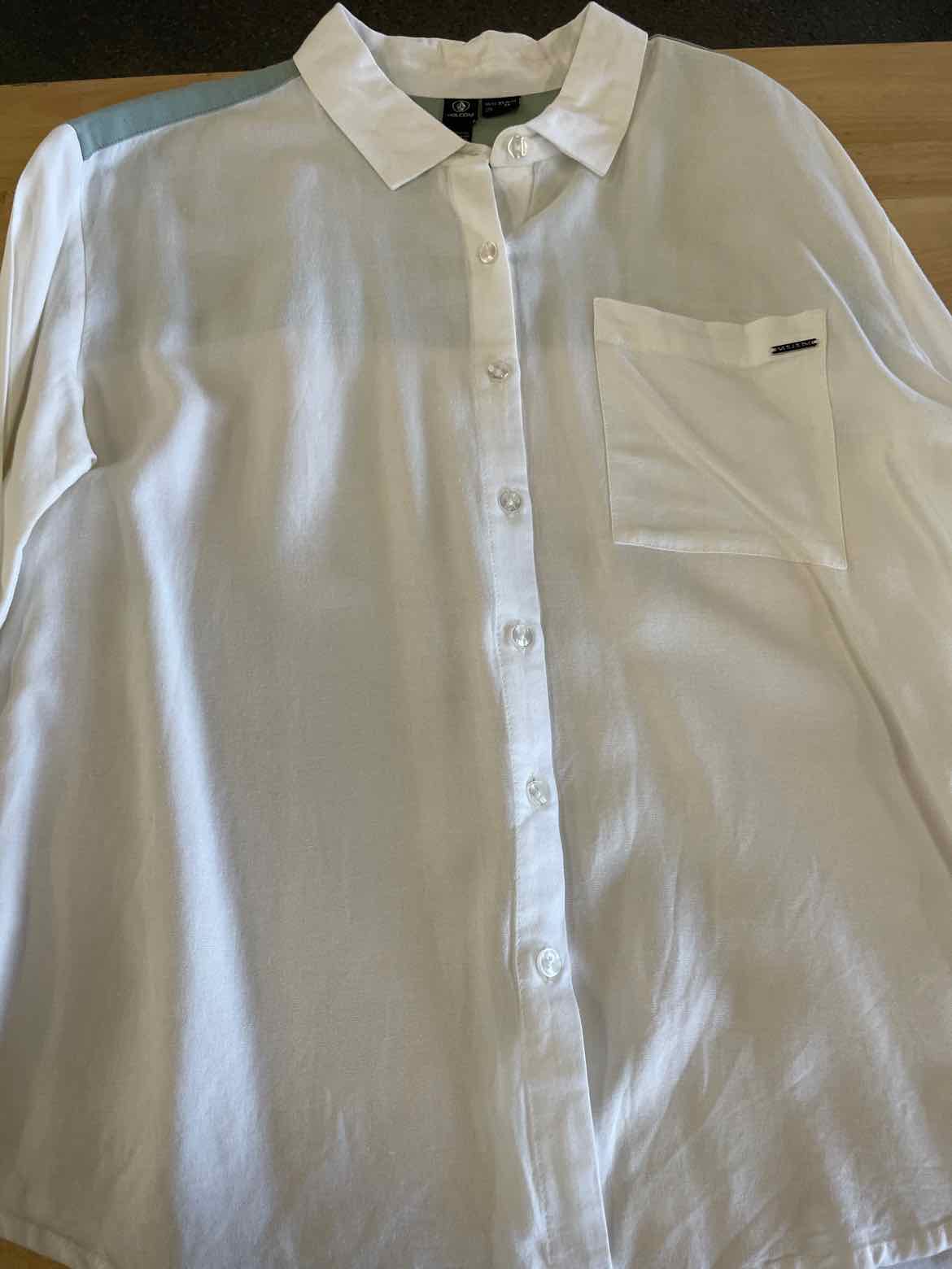 Volcom Size XS White Long Sleeve