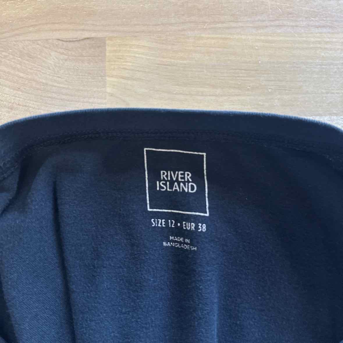 River Island Men's Size 12 Black MENS T-shirt