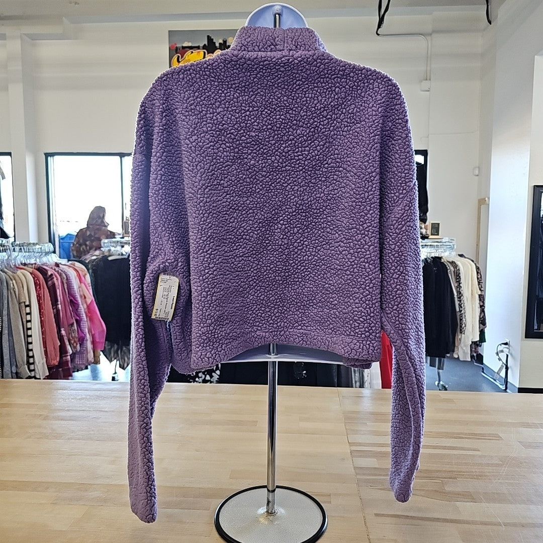 Heart & Hips Size L Purple Sweater