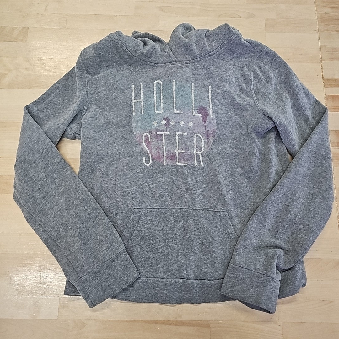 Hollister Size M Gray Sweater