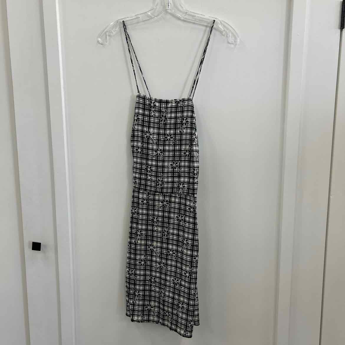 Urban Outfitters Size S Black/White Preloved Dress