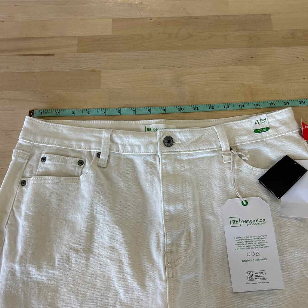 Celebrity pink Size 13 White New Shorts