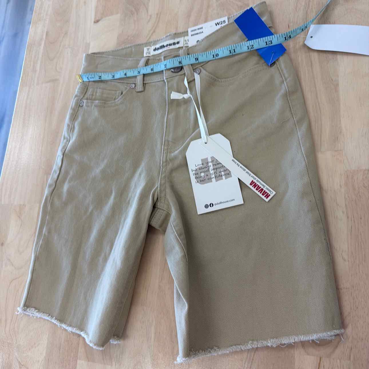 dollhouse Women Size 25 Tan New Shorts