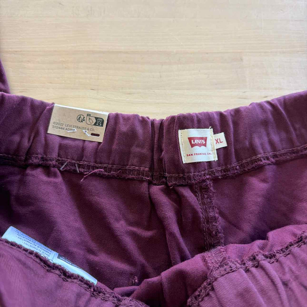Levi's Women's Mid-Rise Essential Joggers - Merlot
