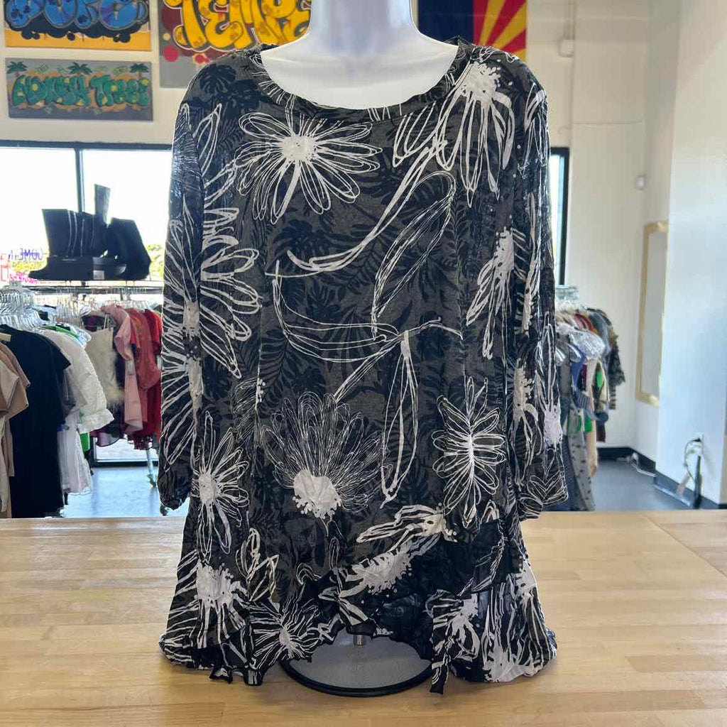 Shana Size L Gray Preloved Blouse LS