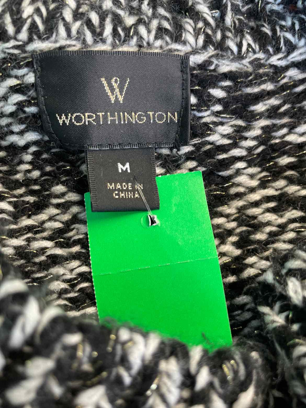 Worthington Size M Black Sweater