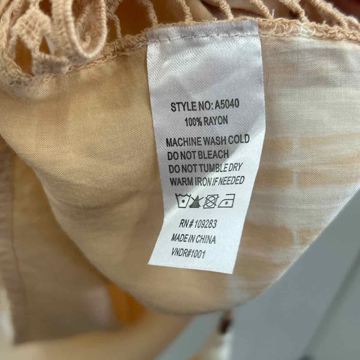 Surf Gypsy Size M Beige Preloved Coverup