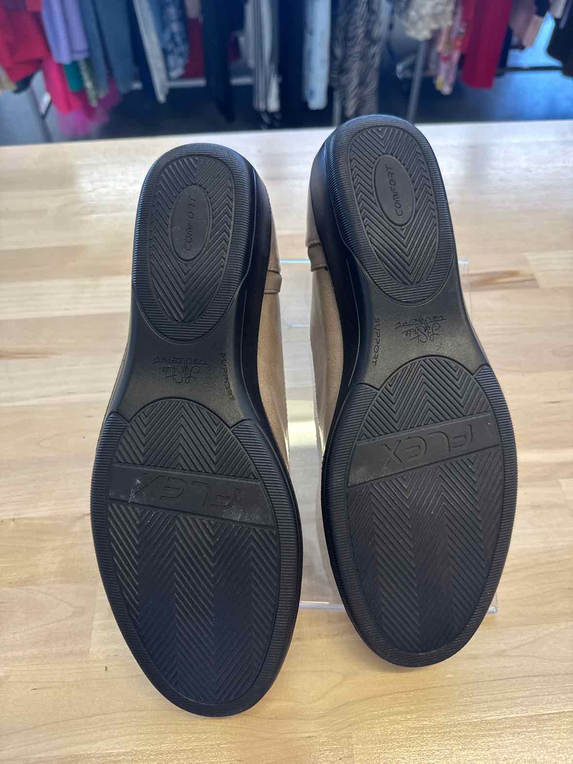 Lifestride Shoe Size 11 Brown Flats