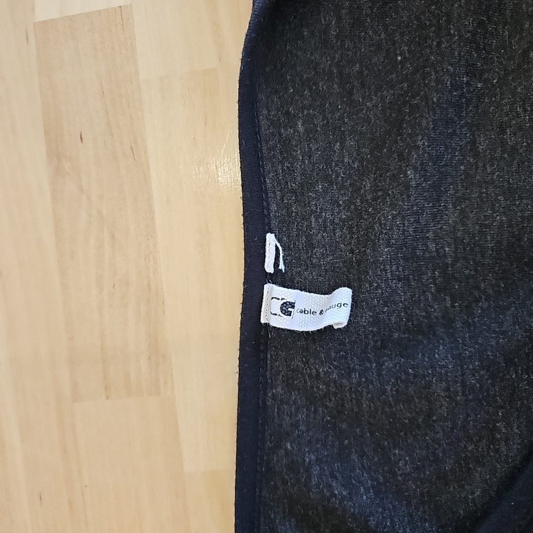 Cable & Gauge Size XL Black Long Sleeve