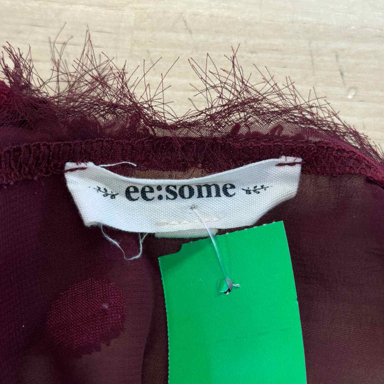 ee:some Size L Burgandy Lace Preloved Blouse SS