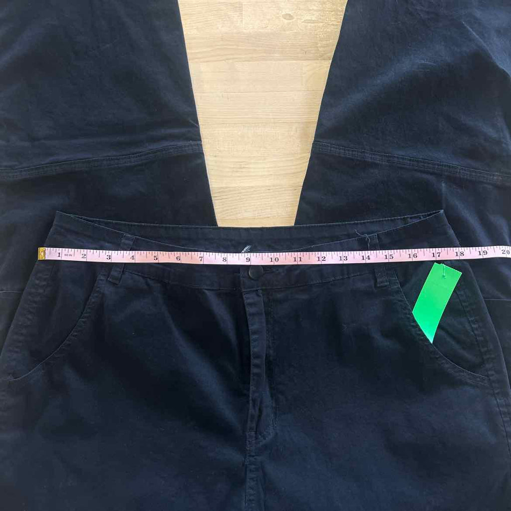 Size XXL Black Preloved Cargo