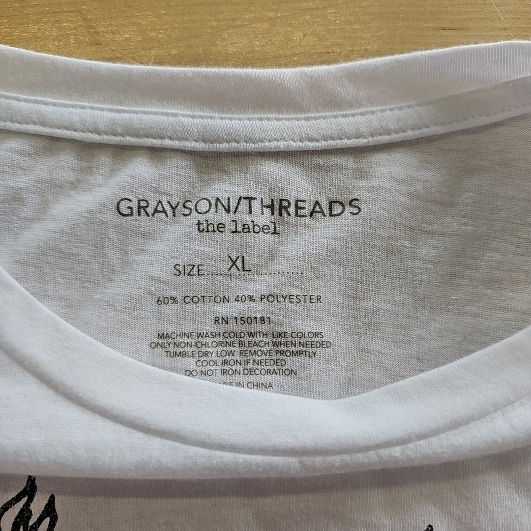 Grayson Threads, the Label Juniors' New York Graphic-Print Tee