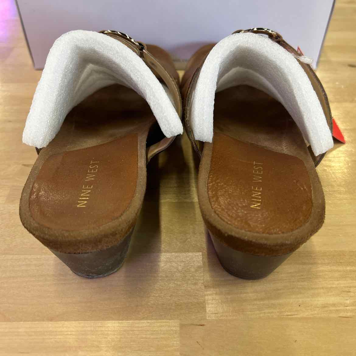 Nine West Size 7 Brown Used Sandals