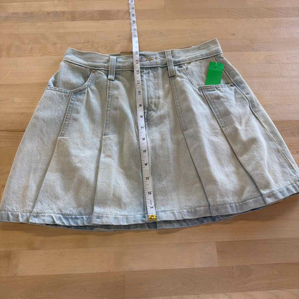 Levi's Size 24 Blue Denim New Skirt