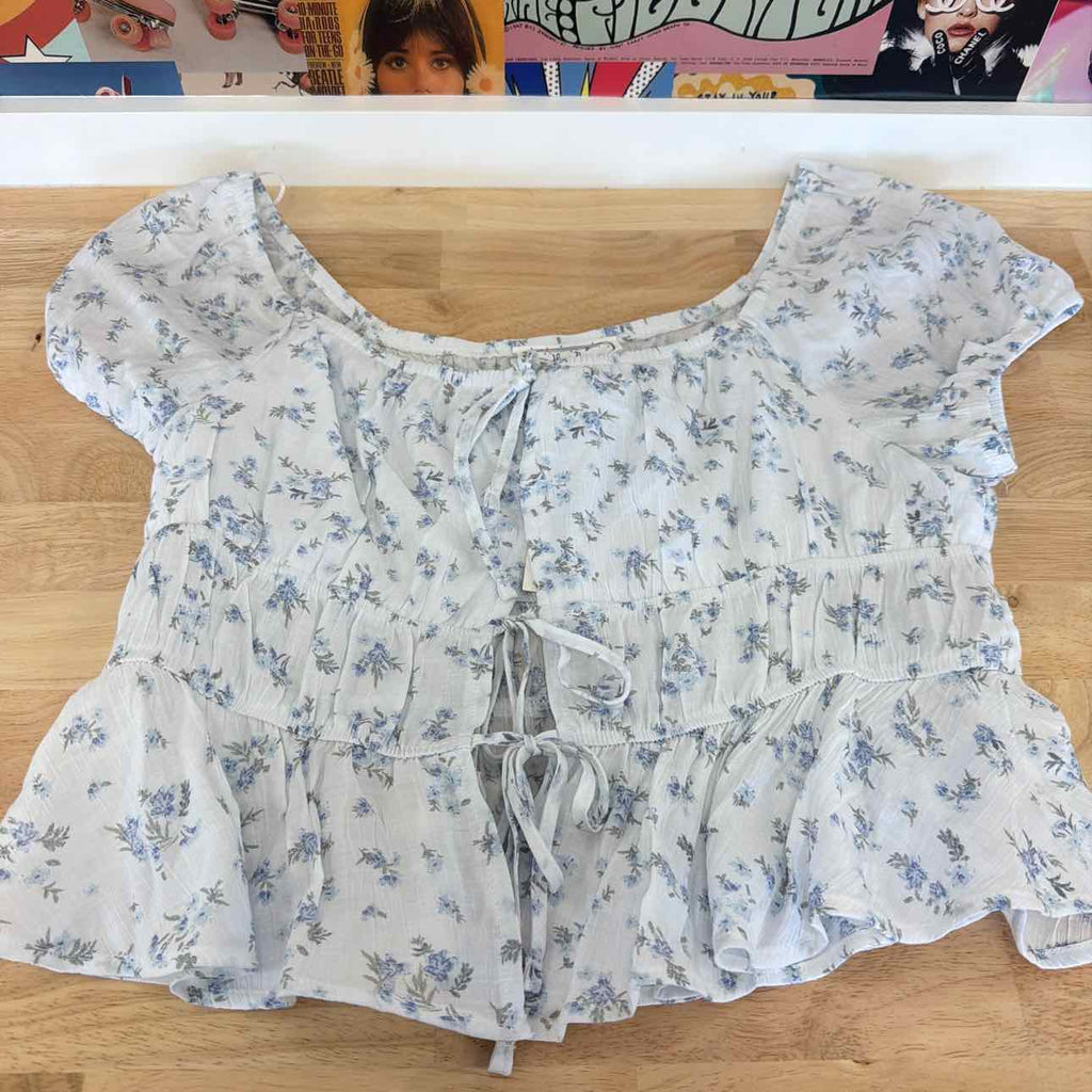 hippie rose Size XL Shirred Tie-Front Peasant Top