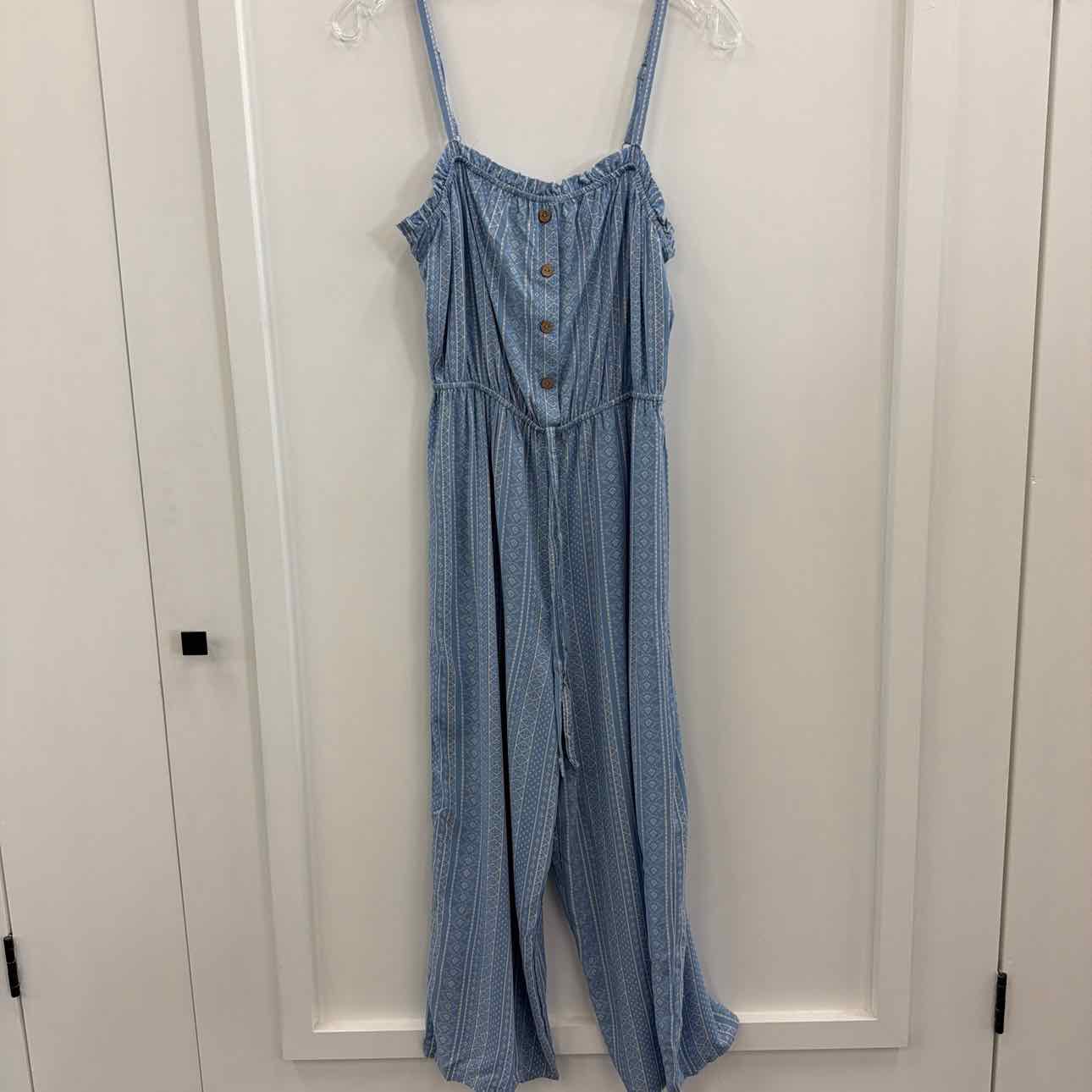 As U Wish Size M Blue Preloved Jumper