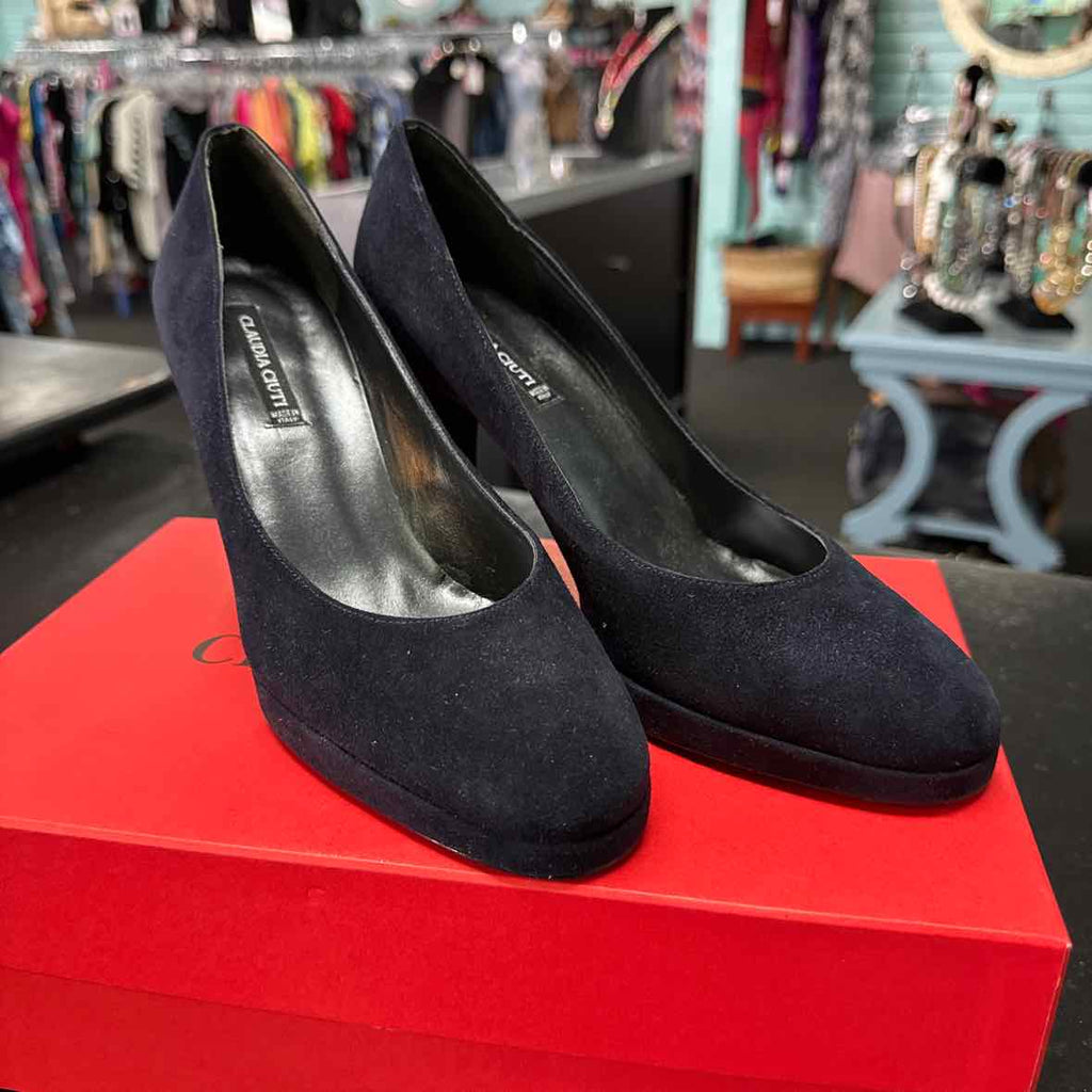 Claudia Ciuti Size 7 Navy Blue Suede Preloved Heels