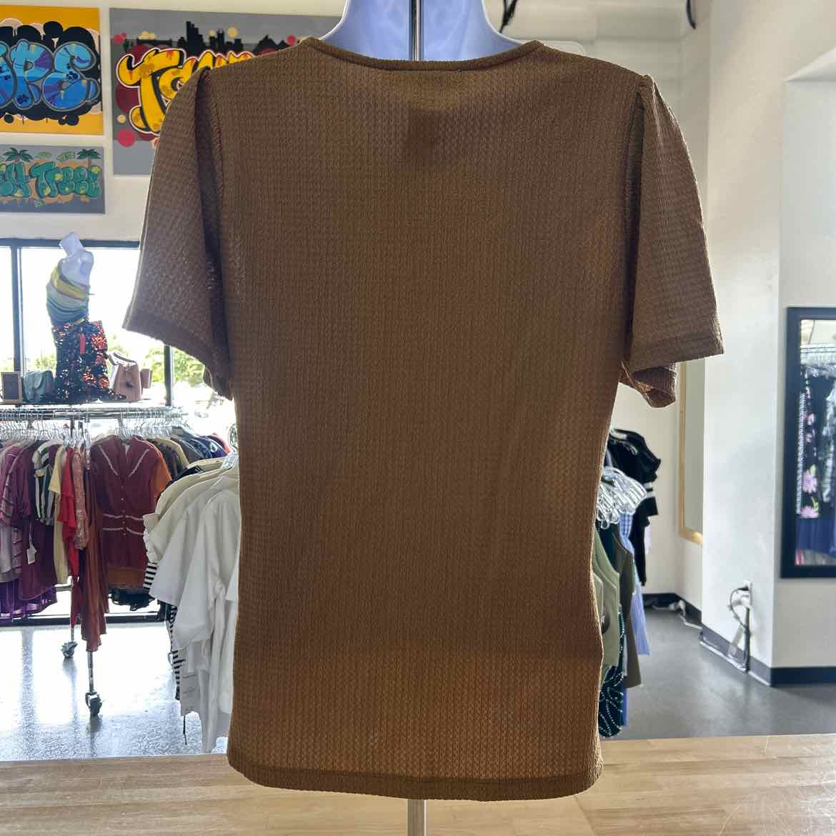 Michael Kors Size XS Gold Preloved Blouse SS
