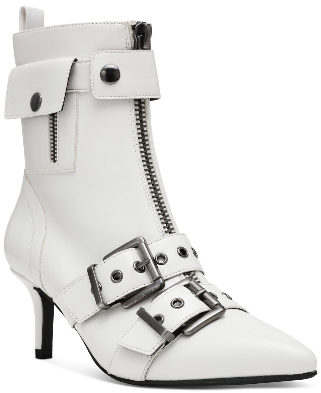 wild pair Size 5.5 White Bootie