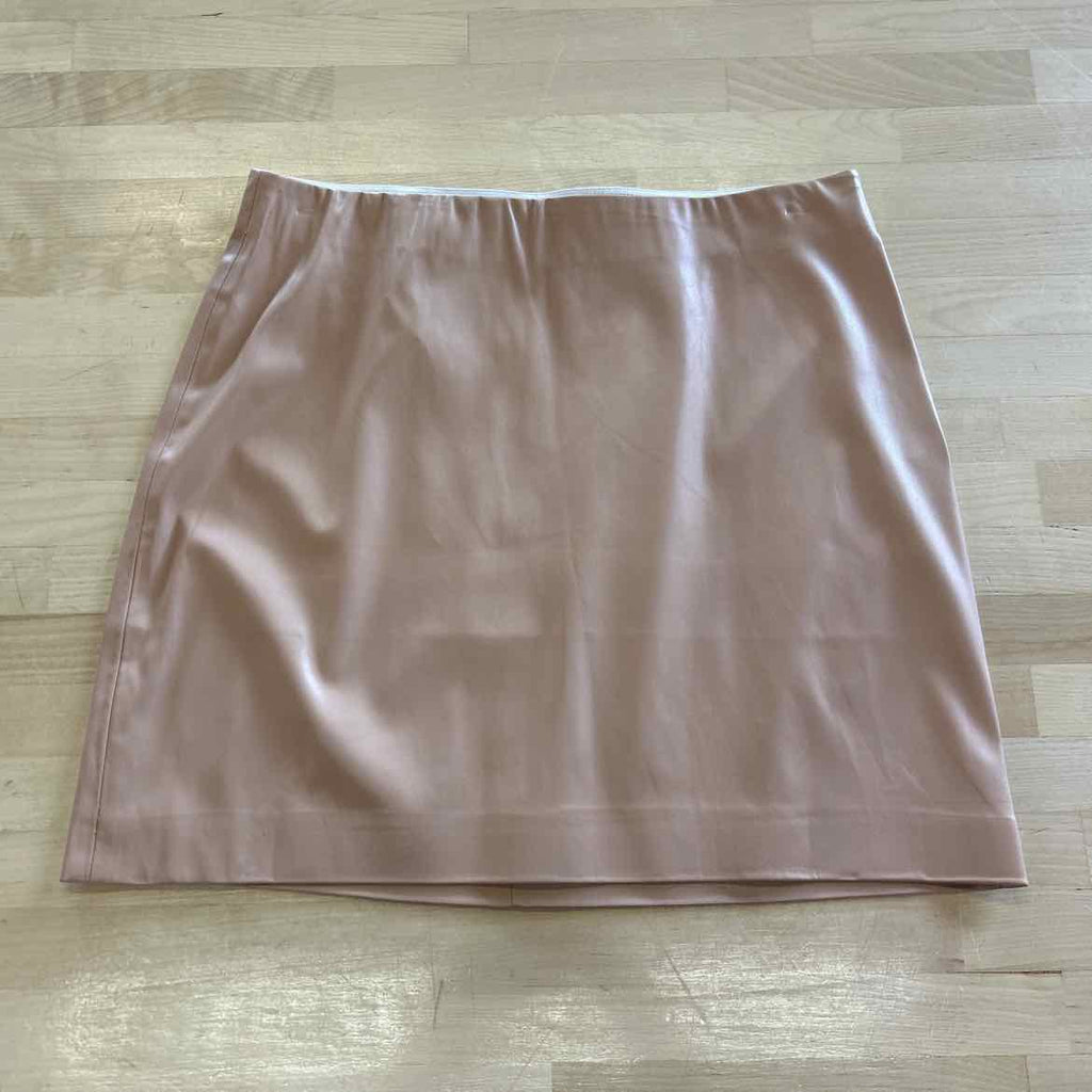 Shinestar Size M Nude Preloved Skirt