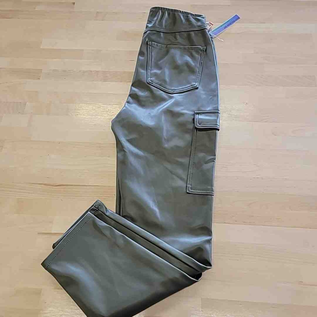 TINSELTOWN Size L Green Pants