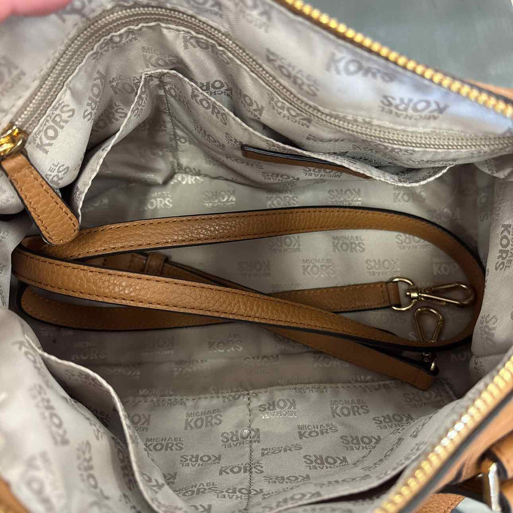 Michael Kors Brown Pebbled Leather Preloved Handbag